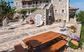 Lakonia Studios
